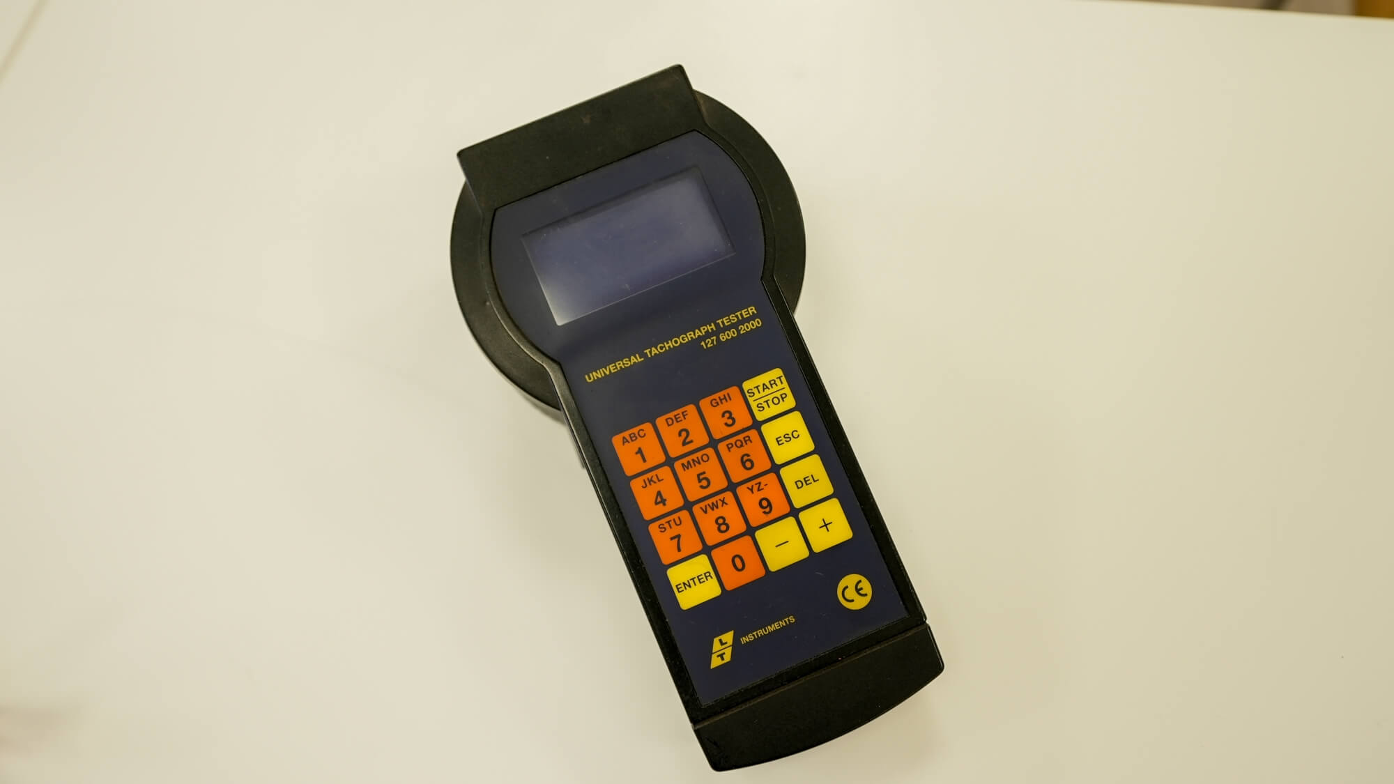 tester universale per tachigrafo